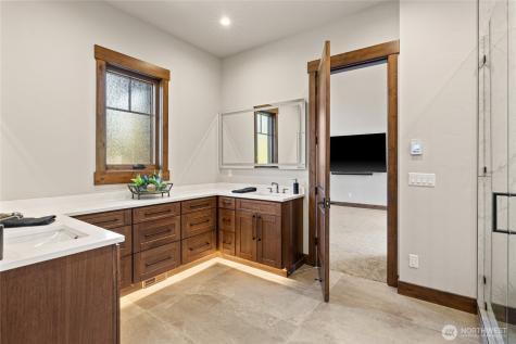 221 Tipple Hill Loop Cle Elum WA 98922