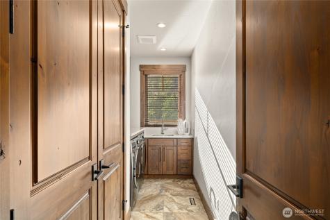 221 Tipple Hill Loop Cle Elum WA 98922