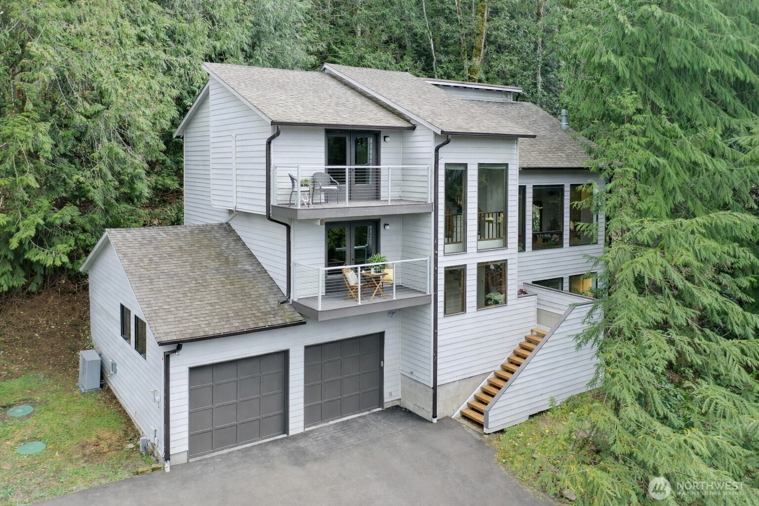 25028 SE Mirrormont Boulevard Issaquah WA 98027