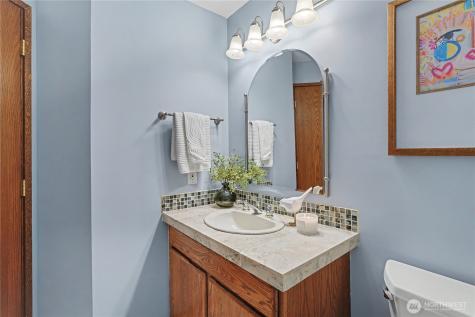 25028 SE Mirrormont Boulevard Issaquah WA 98027