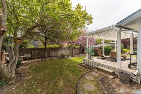 1711 Lexington Place Wenatchee WA 98801