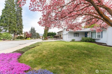 1711 Lexington Place Wenatchee WA 98801