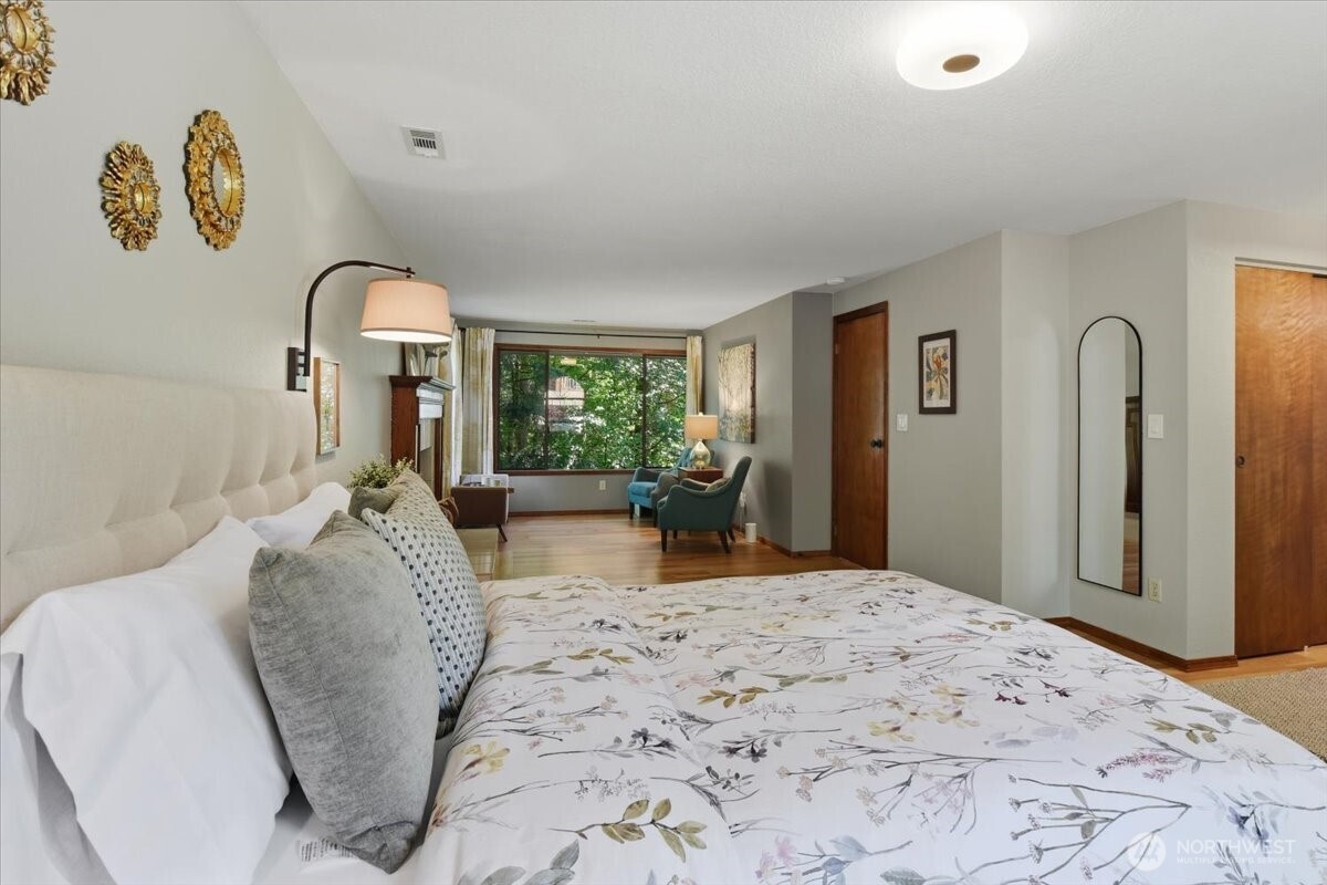 1610 202nd Place SW Lynnwood WA 98036