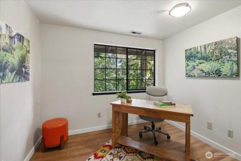 1610 202nd Place SW Lynnwood WA 98036
