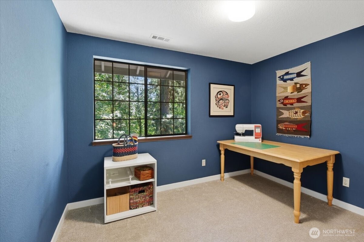 1610 202nd Place SW Lynnwood WA 98036
