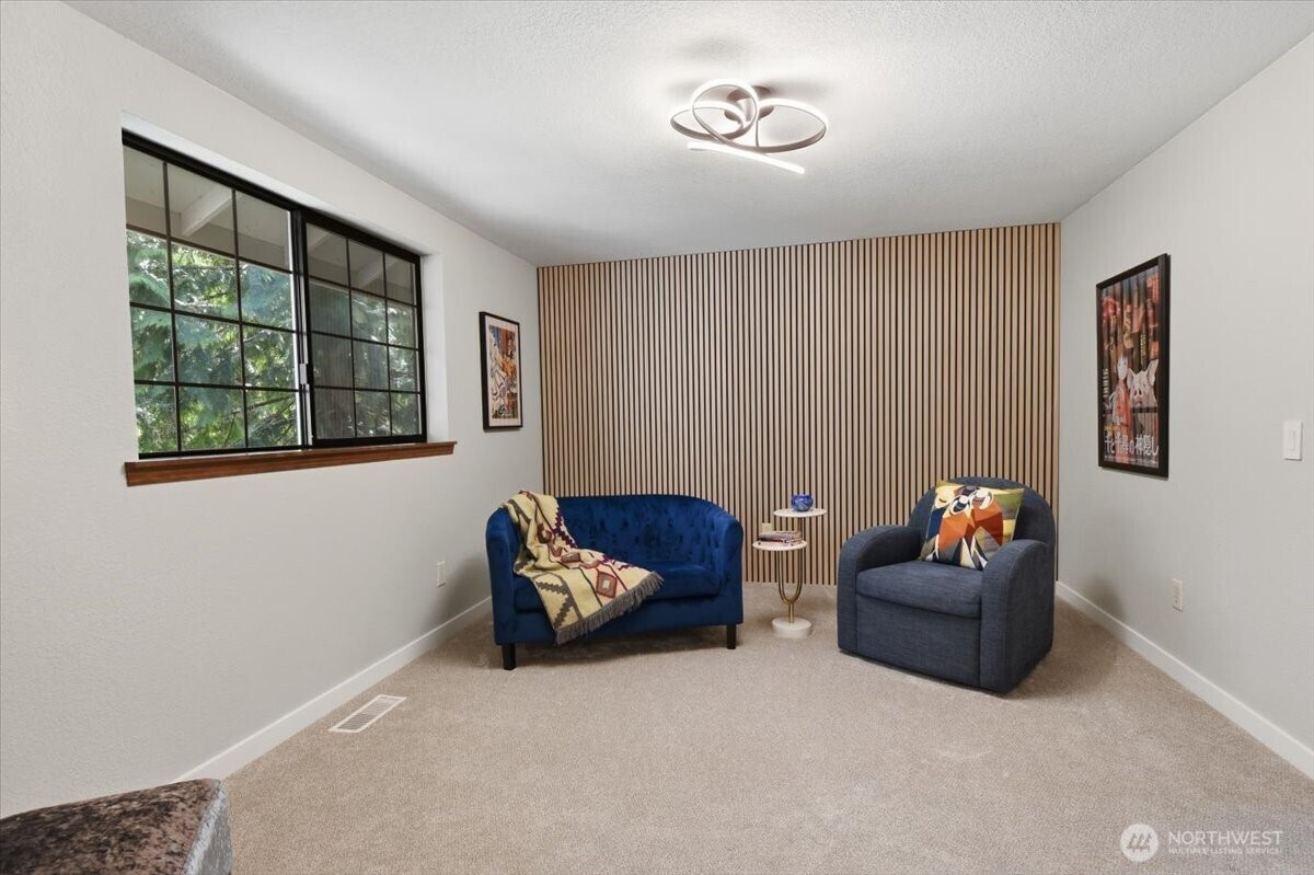 1610 202nd Place SW Lynnwood WA 98036