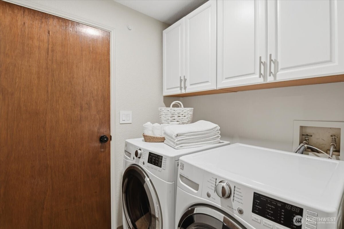 1610 202nd Place SW Lynnwood WA 98036