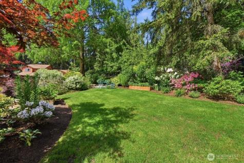 1610 202nd Place SW Lynnwood WA 98036