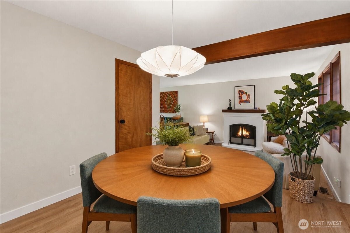 1610 202nd Place SW Lynnwood WA 98036