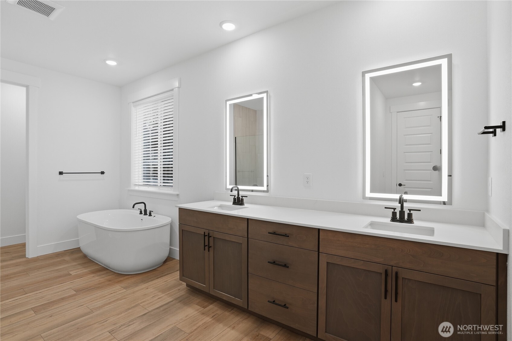 32106 Myrtle Avenue SE Black Diamond WA 98010