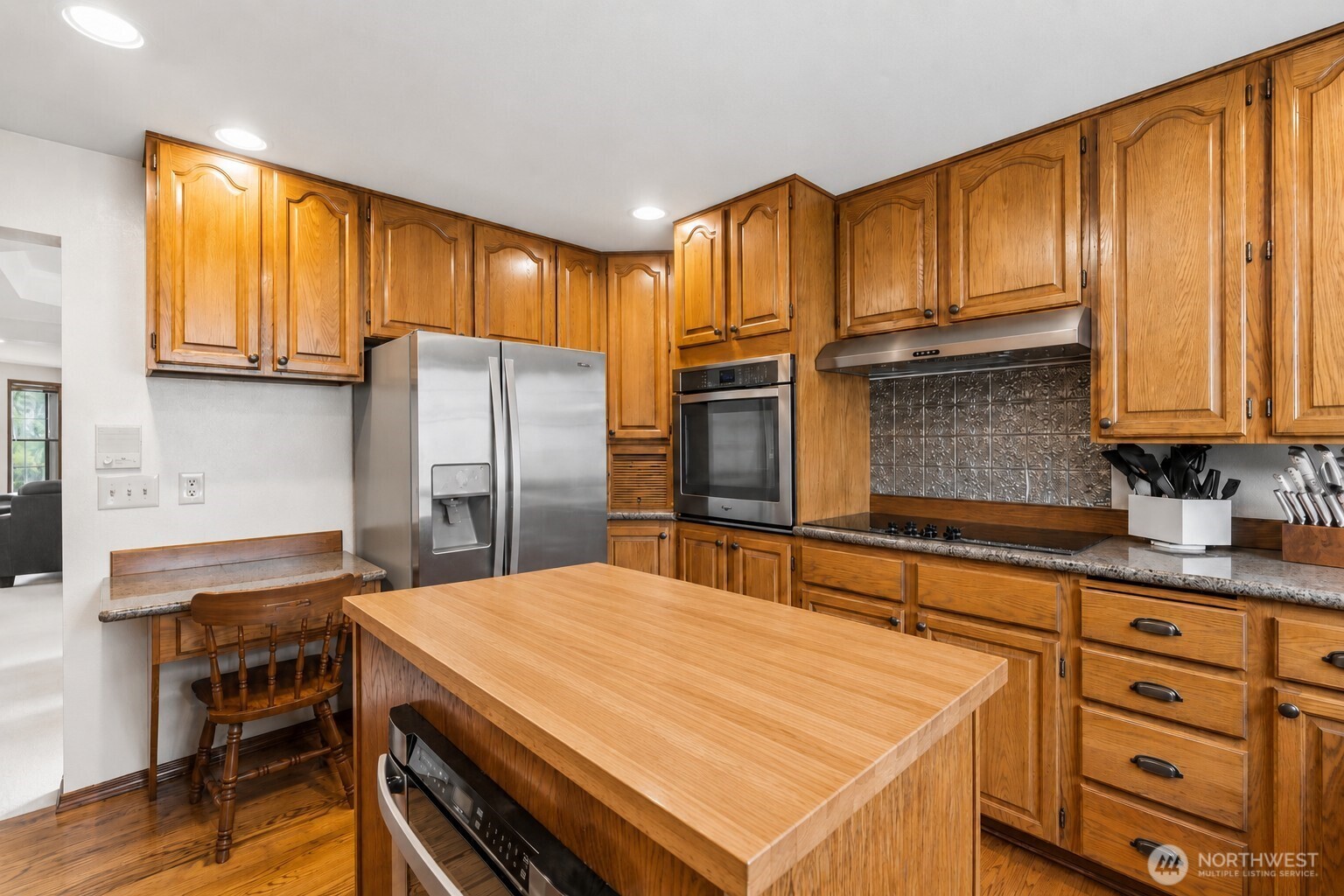 33339 5th Place SW Federal Way WA 98023