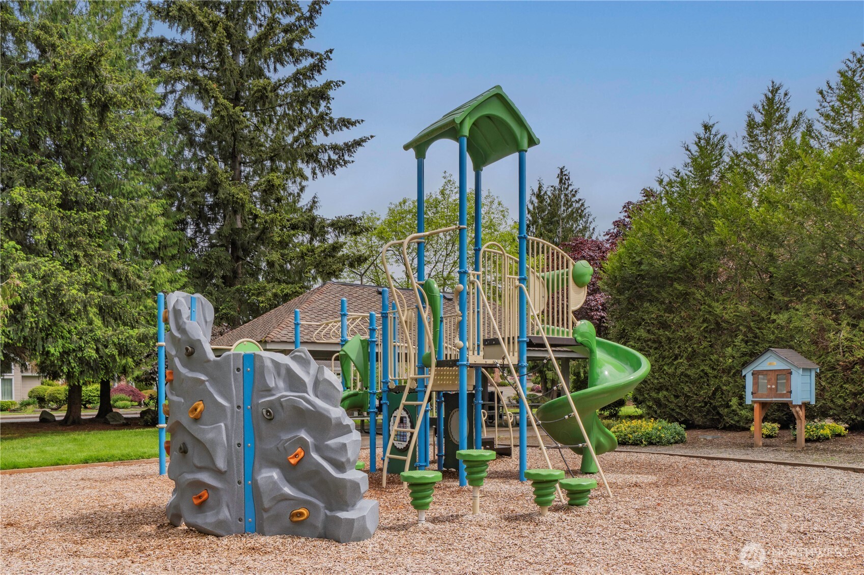 33339 5th Place SW Federal Way WA 98023