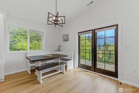 461 NW Jefferson Street Stevenson WA 98648