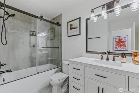 461 NW Jefferson Street Stevenson WA 98648