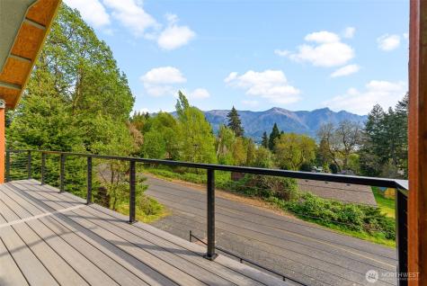 461 NW Jefferson Street Stevenson WA 98648