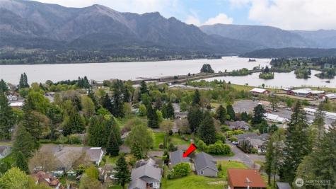 461 NW Jefferson Street Stevenson WA 98648
