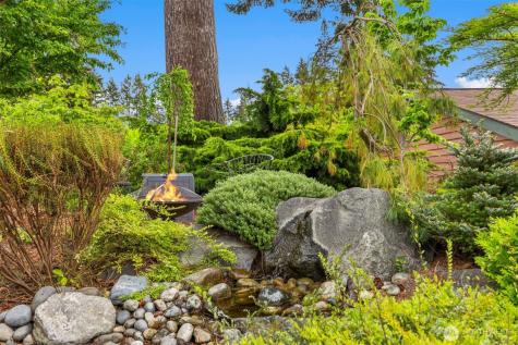 565 Ericksen Avenue NE Bainbridge Island WA 98110
