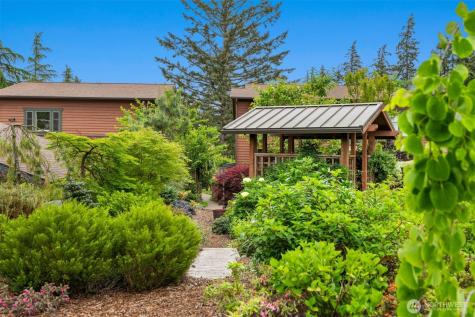 565 Ericksen Avenue NE Bainbridge Island WA 98110