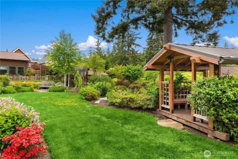 565 Ericksen Avenue NE Bainbridge Island WA 98110