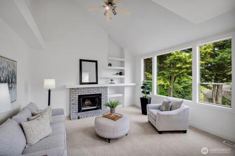 24422 SE 46th Court Sammamish WA 98029