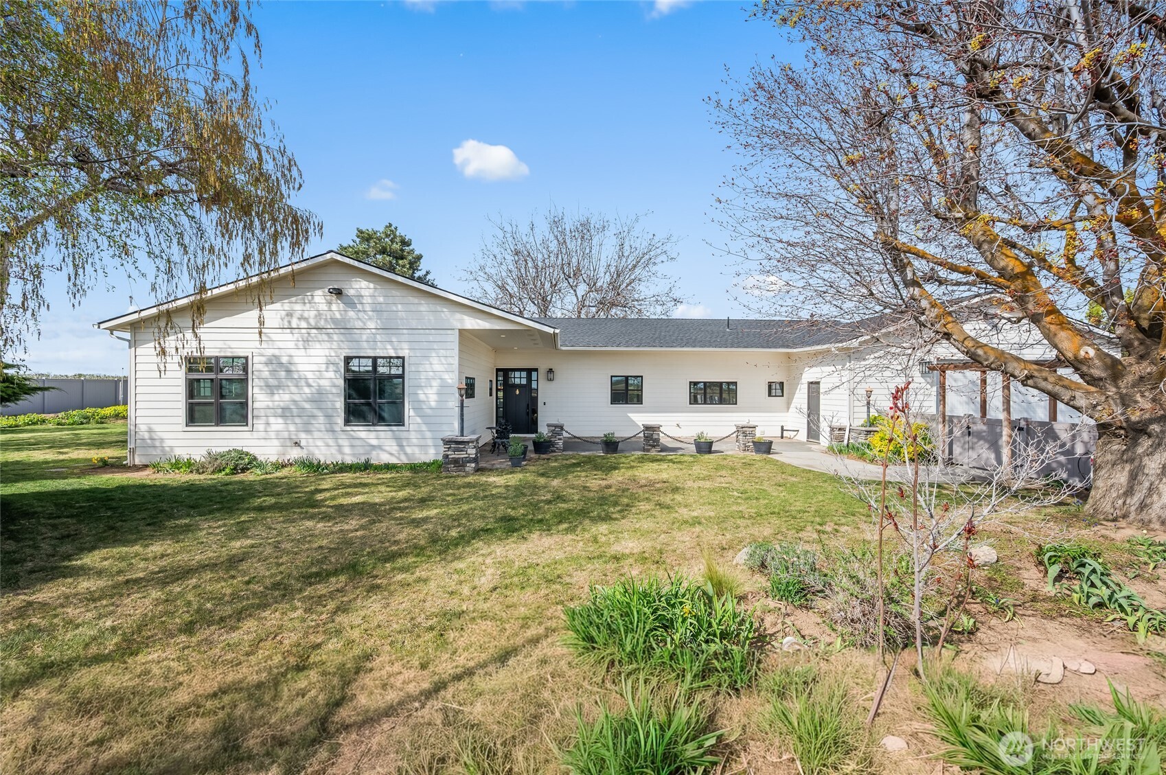 20272 Road 11 NW Quincy WA 98848