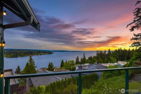 8909 NE 118th Place Kirkland WA 98034