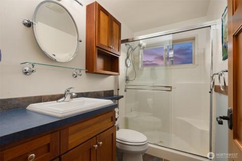 8909 NE 118th Place Kirkland WA 98034