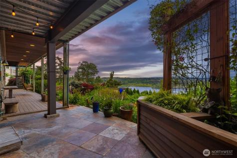 8909 NE 118th Place Kirkland WA 98034