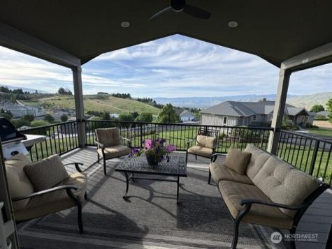 4062 Knowles Road Wenatchee WA 98801