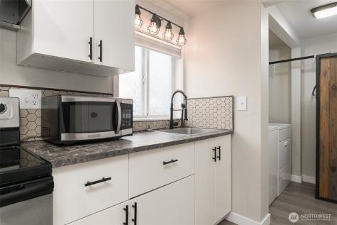 1601 Virginia Avenue Everett WA 98201