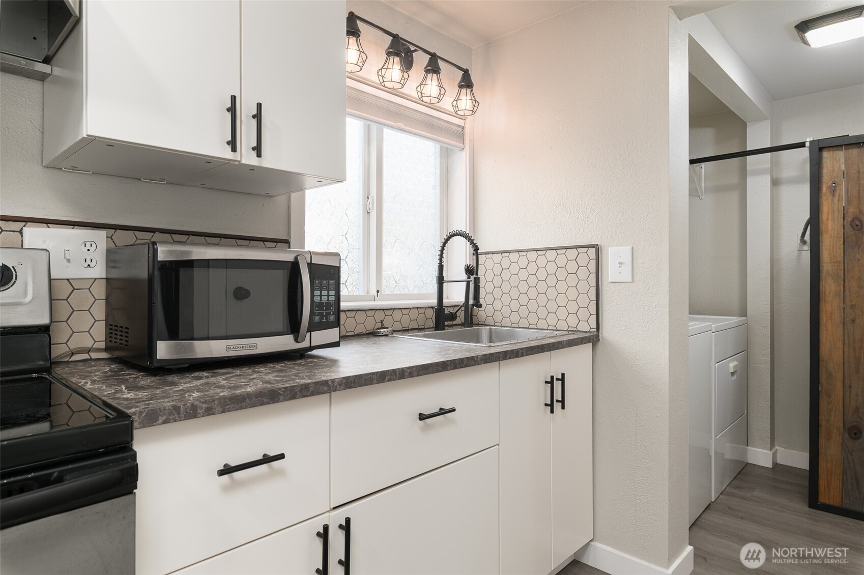 1601 Virginia Avenue Everett WA 98201