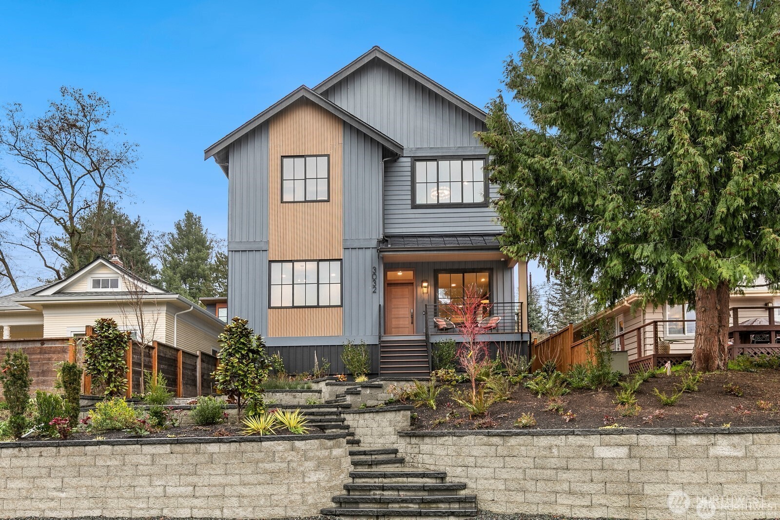 3032 NE Blakeley Street Seattle WA 98105