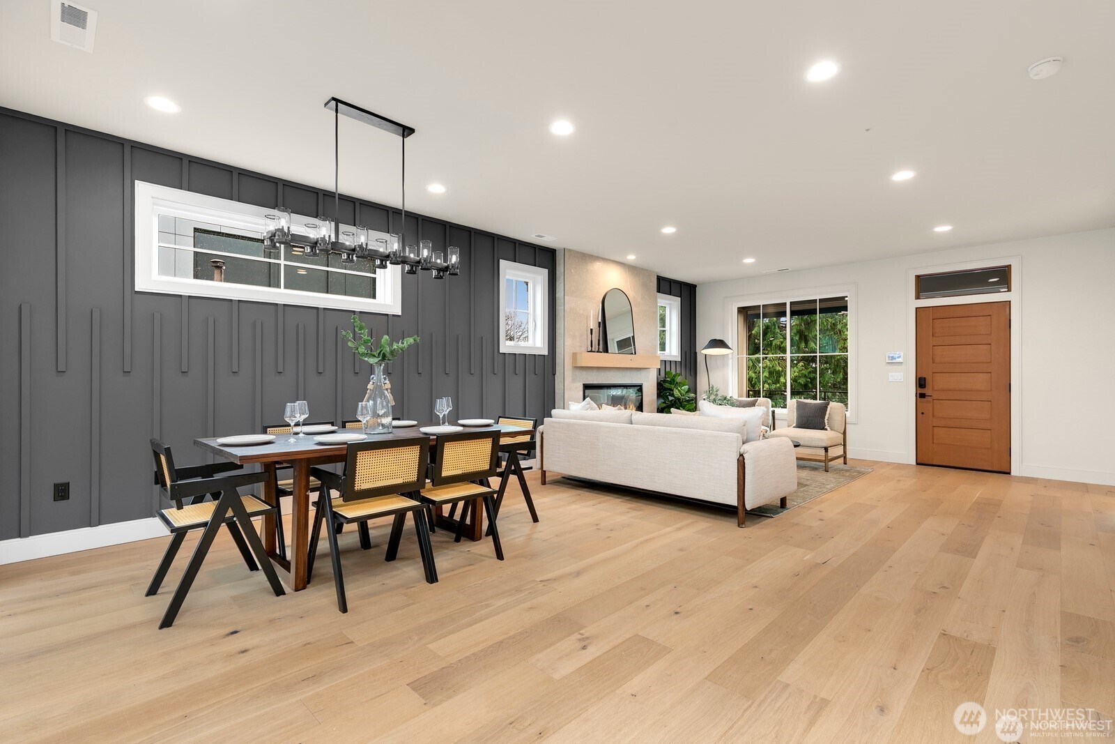 3032 NE Blakeley Street Seattle WA 98105