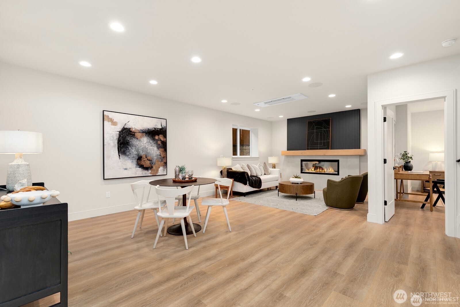 3032 NE Blakeley Street Seattle WA 98105