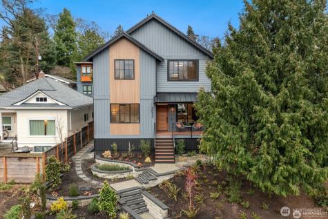 3032 NE Blakeley Street Seattle WA 98105