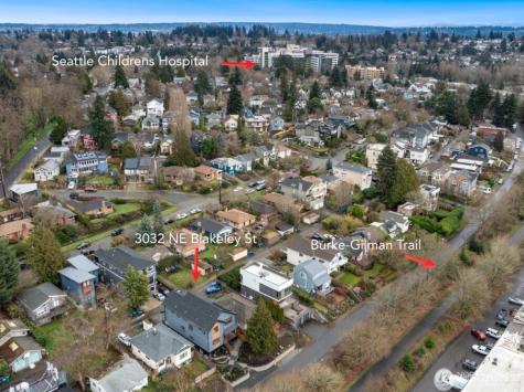 3032 NE Blakeley Street Seattle WA 98105