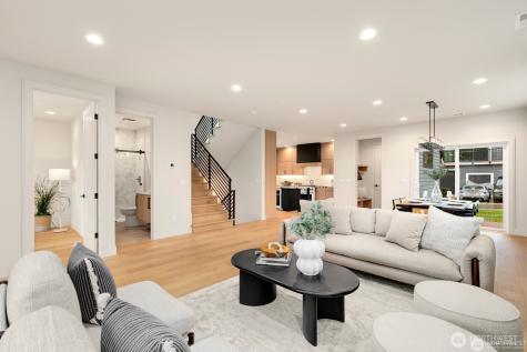 3032 NE Blakeley Street Seattle WA 98105