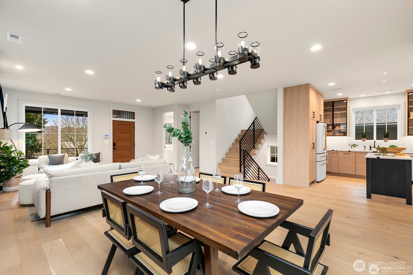 3032 NE Blakeley Street Seattle WA 98105