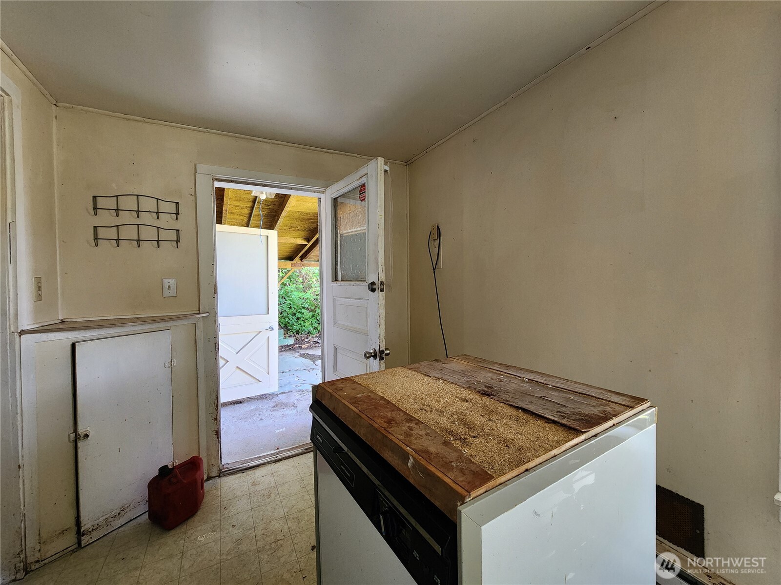 111 Cedar Avenue S Eatonville WA 98321