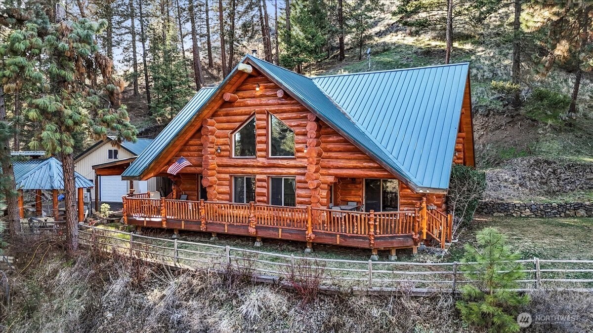 4492 Nile Road Naches WA 98937