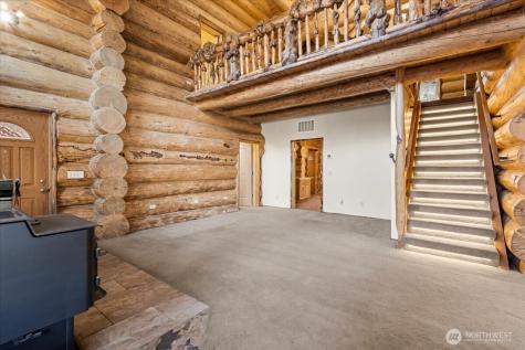4492 Nile Road Naches WA 98937