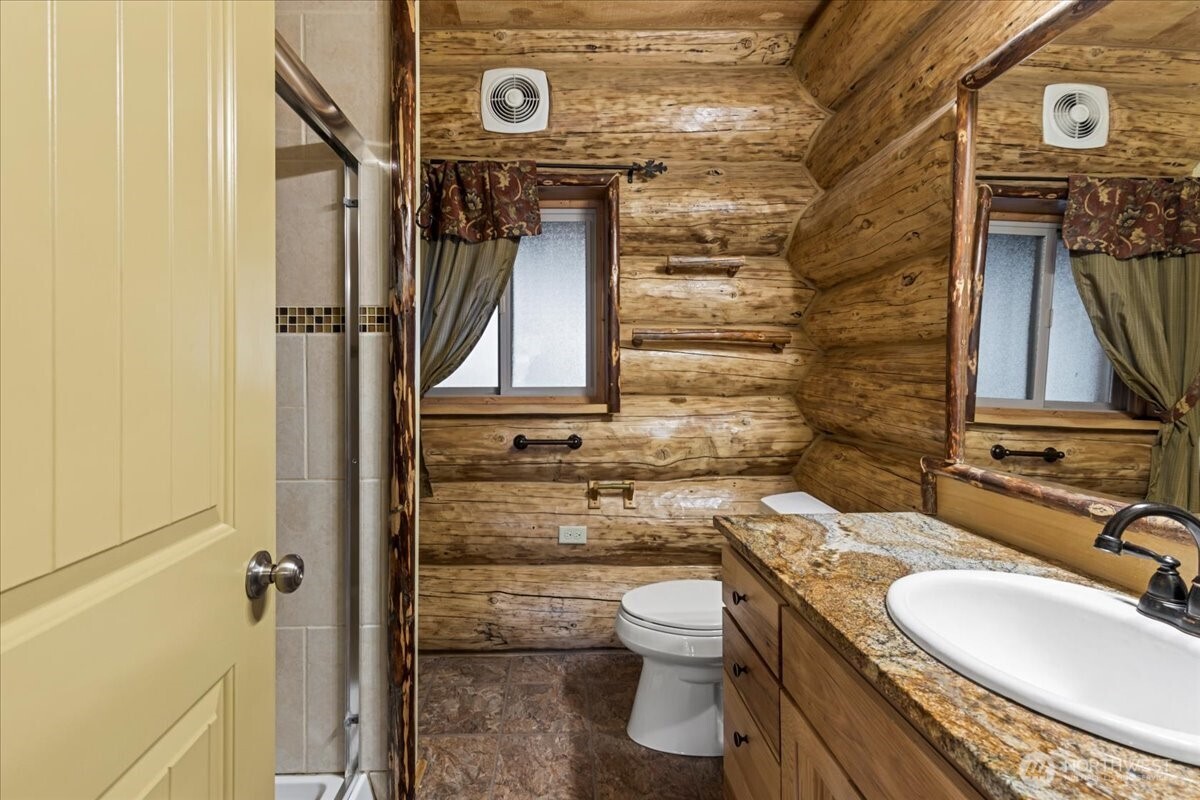 4492 Nile Road Naches WA 98937