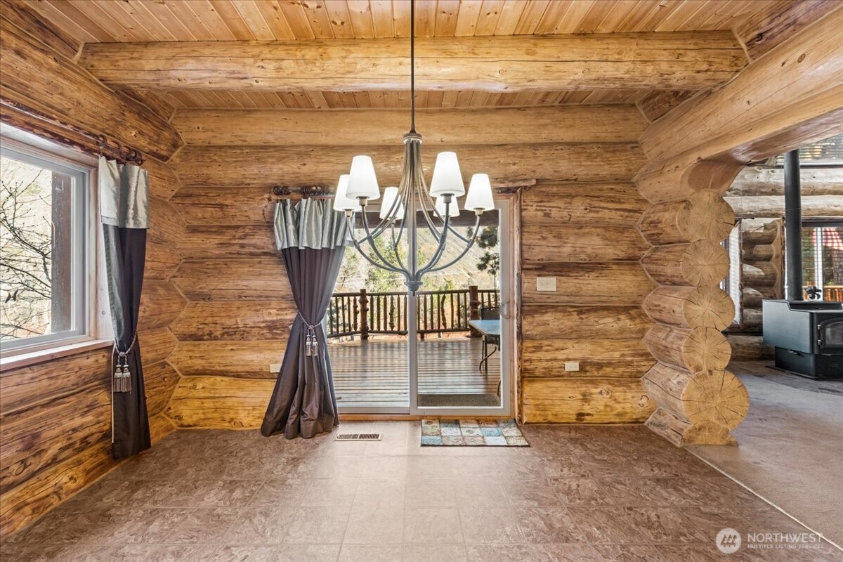 4492 Nile Road Naches WA 98937