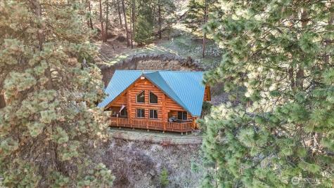 4492 Nile Road Naches WA 98937
