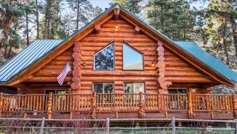 4492 Nile Road Naches WA 98937