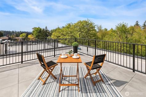 286 118th Avenue SE Bellevue WA 98005