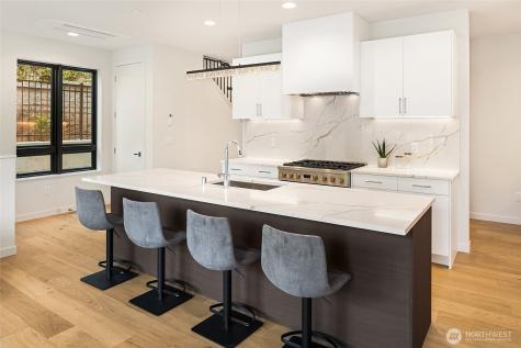 286 118th Avenue SE Bellevue WA 98005