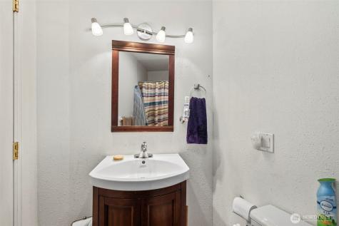 14937 133rd Avenue SE Renton WA 98058