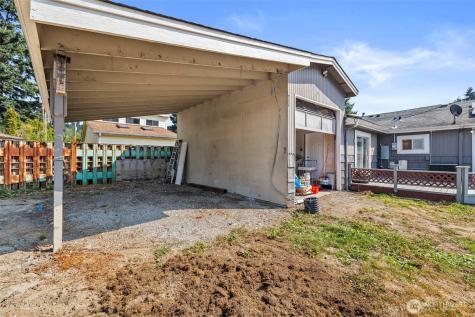 14937 133rd Avenue SE Renton WA 98058