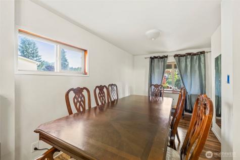 14937 133rd Avenue SE Renton WA 98058